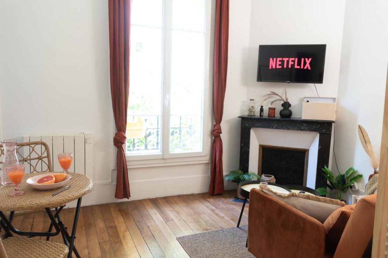 Cosy Et Comfort Studio Equipe A Clichy 5 Min Metro Εξωτερικό φωτογραφία